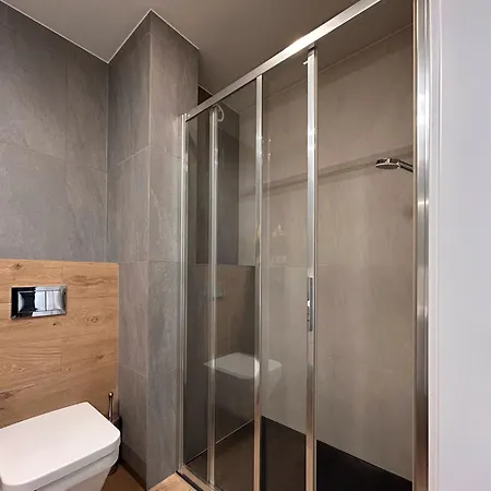Posesja Kapitanska 18b 17 Przy Plazy Apartamento *